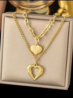 Set of 2 Heart Necklaces in Gold-Plated Stainless Steel With Irregular Folds
